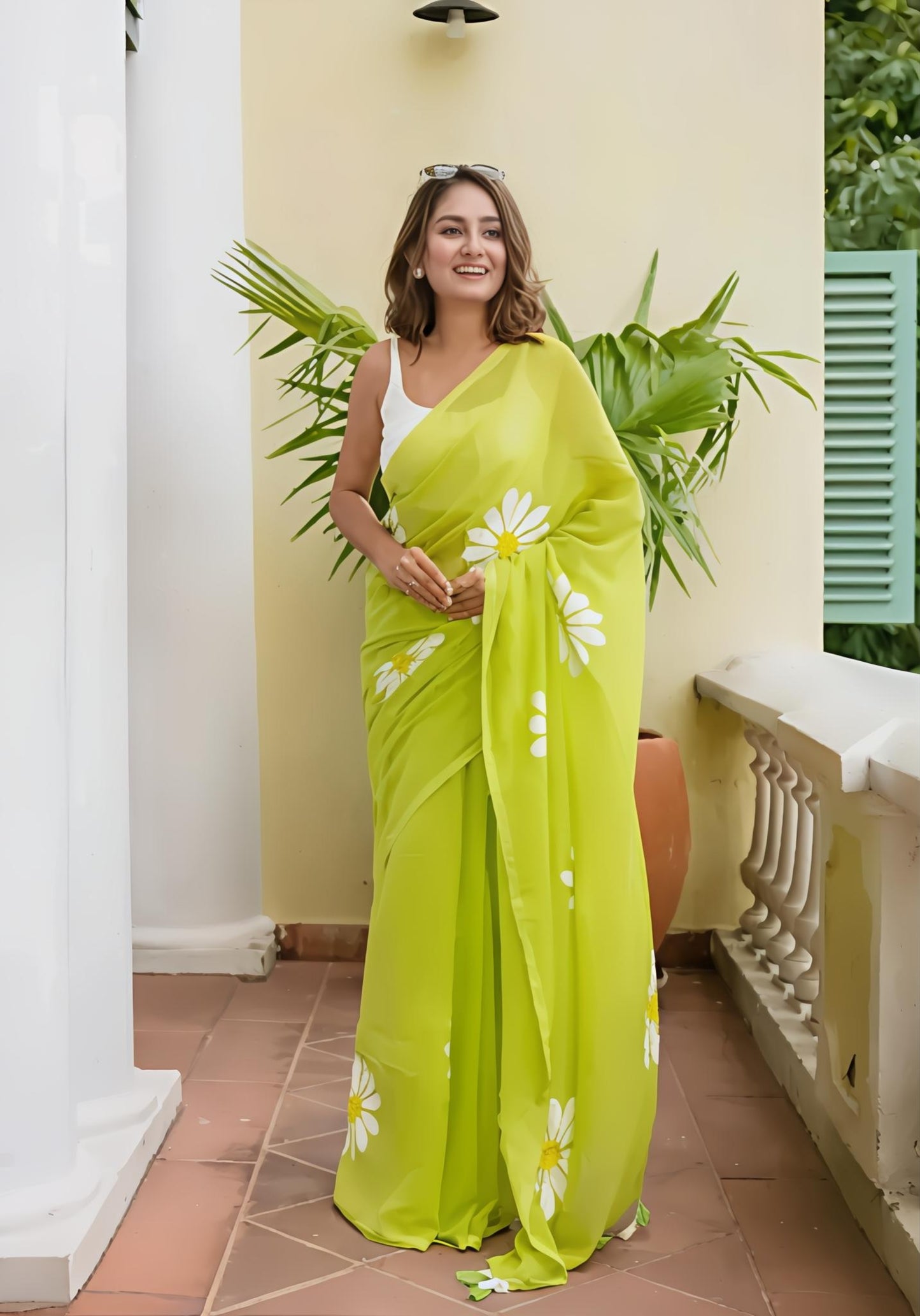 Hot parrote Organza Saree with Hand-Painted Daisy Florals and Tassel Details