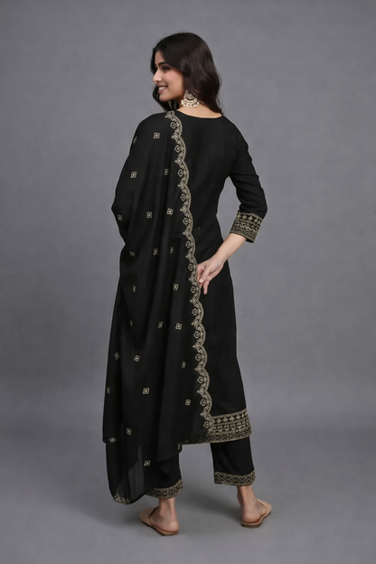 Elegant Black Embroidered Kurta Set with Dupatta – Ethnic Zari Work Salwar Suit for Women