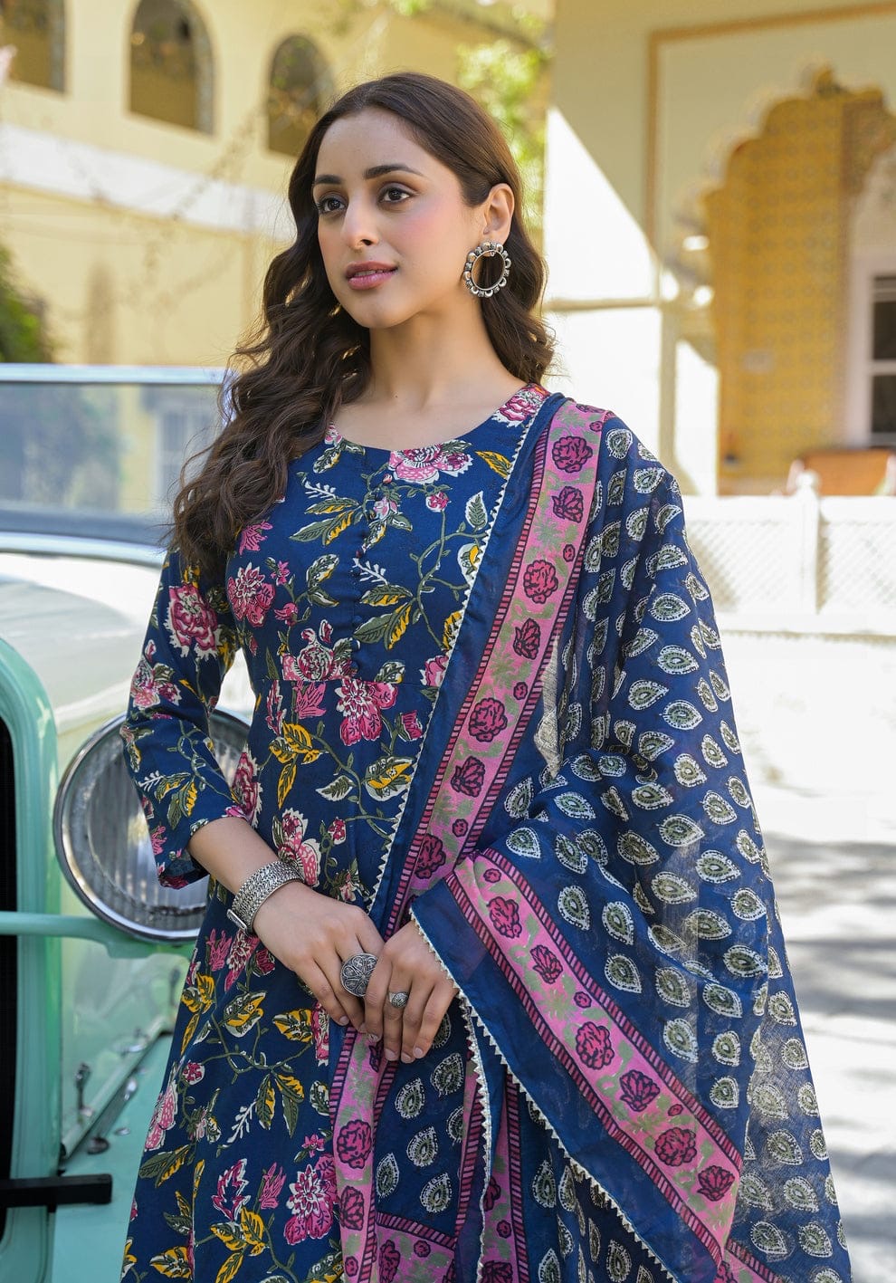 Women's Blue Embroidered Straight Suit Set with Trousers